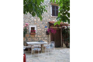 Сімейний пансіонат Umag 2